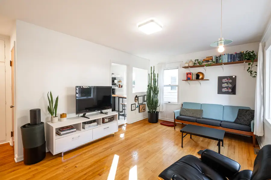 4278 S Pine Ave, Milwaukee, WI 53207 - Image #3