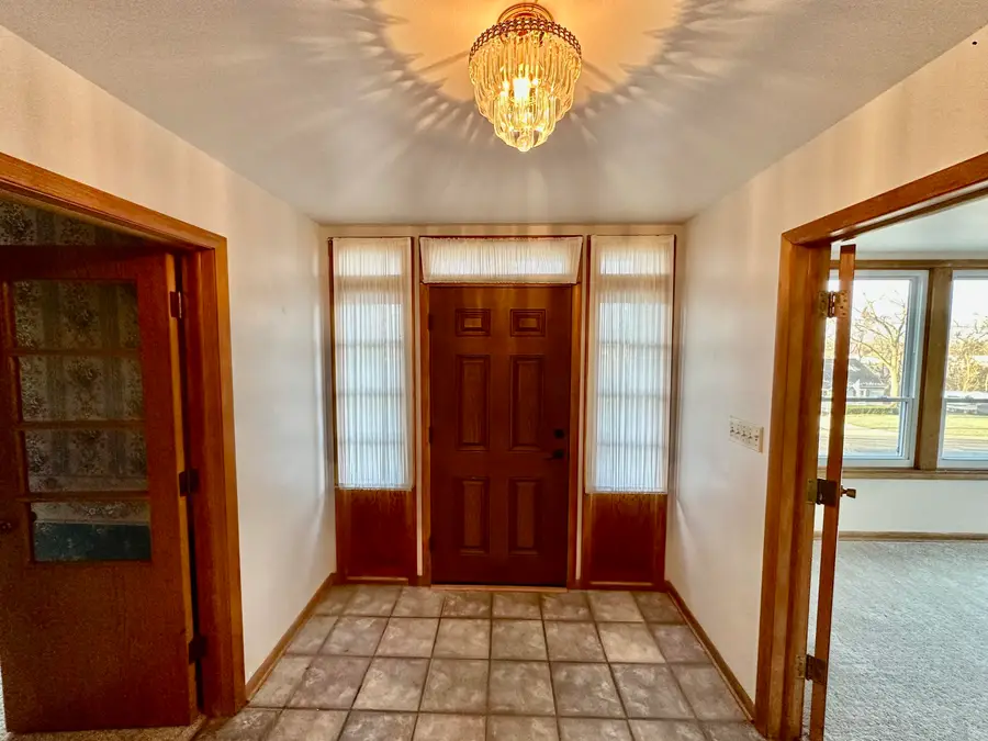 1011 Richards Ave, Watertown, WI 53094 - Image #3