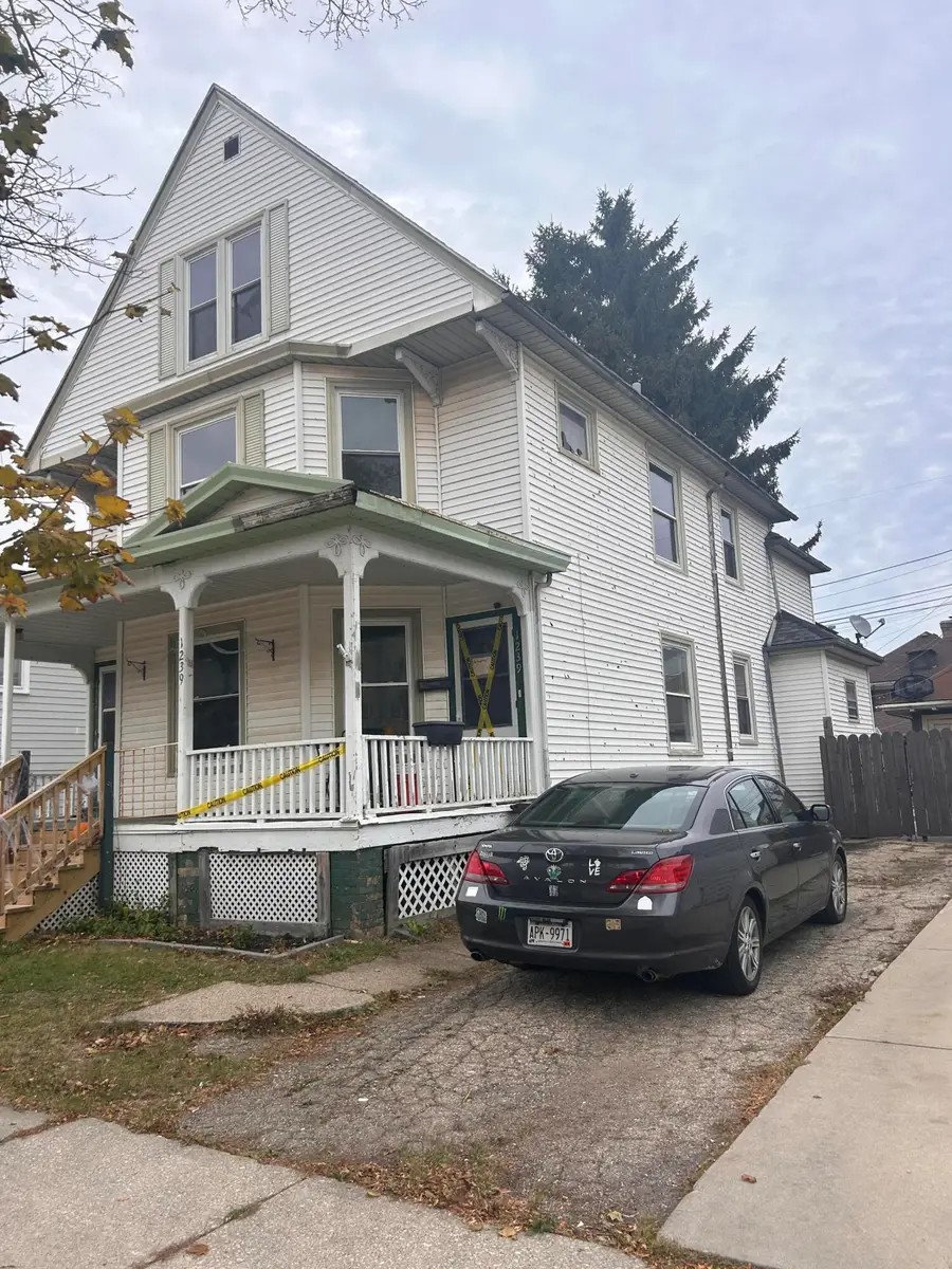 1237 Wisconsin Ave, Racine, WI 53403 - Image #2