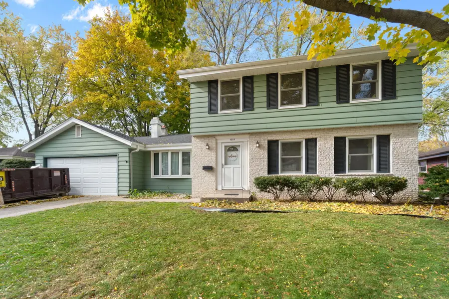 1804 Hemit Ave, Waukesha, WI 53189 - Image #3