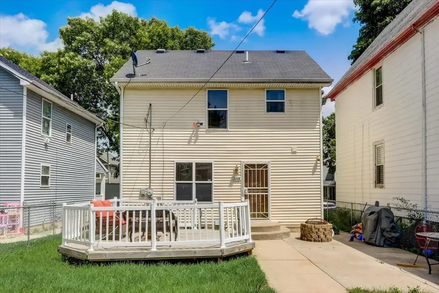 2029 N 28th St, Milwaukee, WI 53208 - Image #3