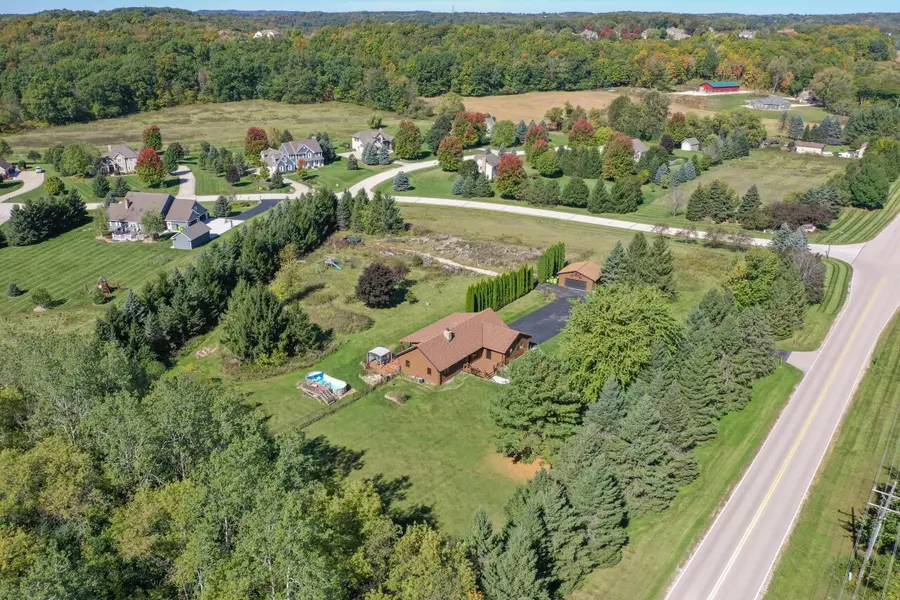 231 Scenic Rd, Colgate, WI 53017 - Image #3