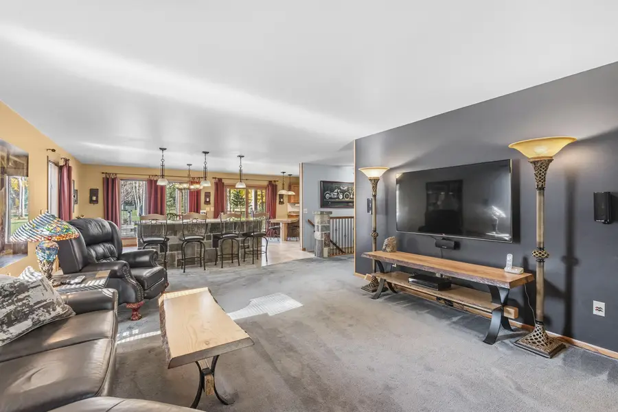 5589 Whispering Pines Dr, Trenton, WI 53095 - Image #3