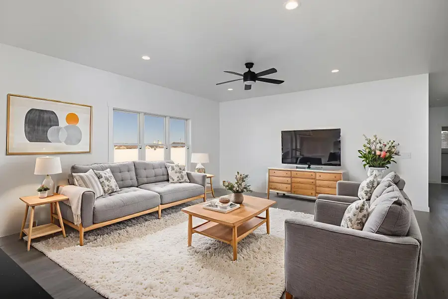 1132 Bridger Dr, Holmen, WI 54636 - Image #3