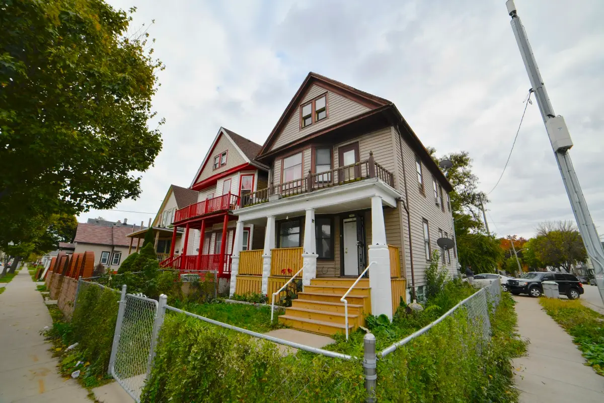 1835 W Burnham St, Milwaukee, WI 53204 - Image #1