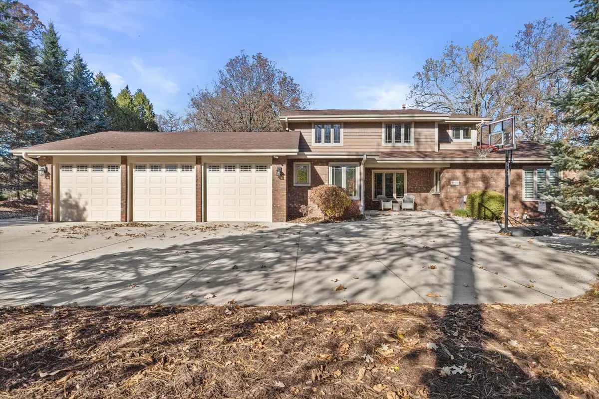 8400 122nd St, Pleasant Prairie, WI 53158 - Image #1