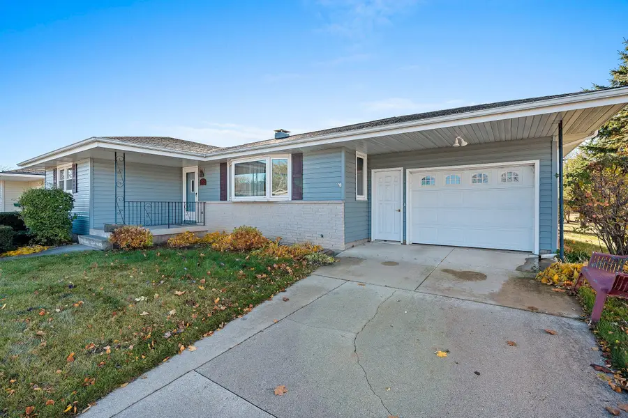 2723 42nd St, Two Rivers, WI 54241 - Image #3