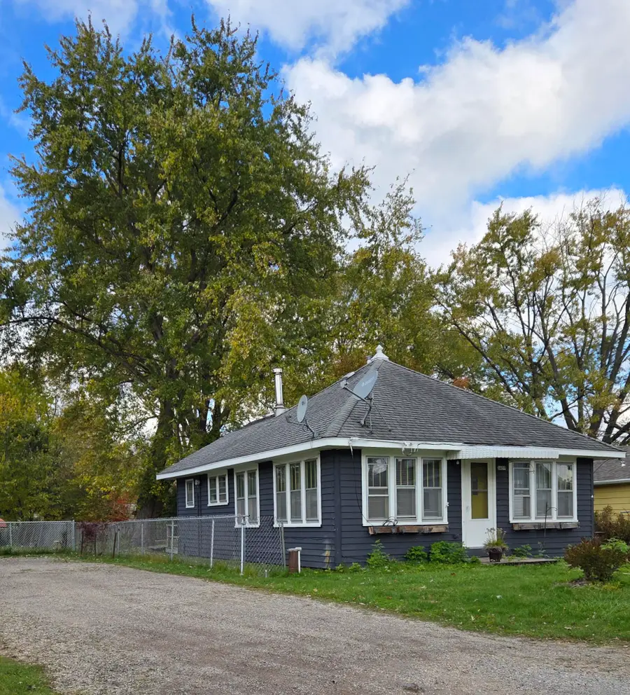 1459 Shoreland Ln, Hubertus, WI 53033 - Image #3