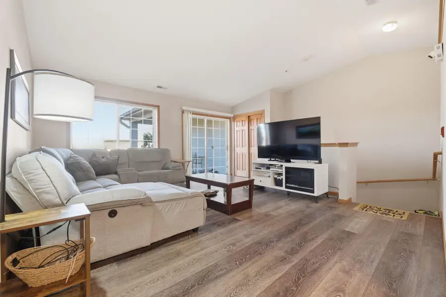 838 Boulder Trl, Mount Pleasant, WI 53406 - Image #3