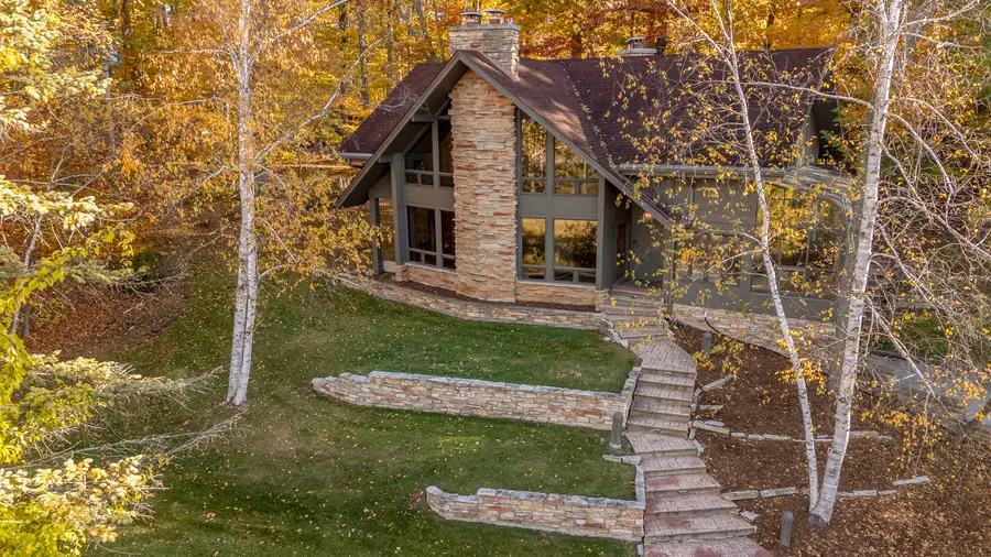 1131 Zientek Ln, Sheboygan, WI 53081 - Image #2