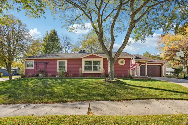 506 Mabel Ct, Waukesha, WI 53188