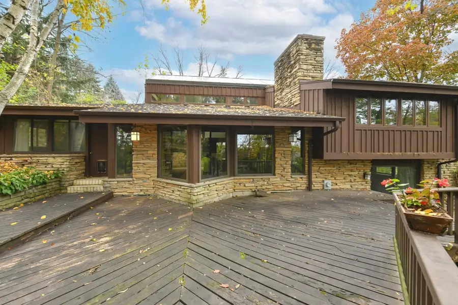 1155 Gray Fox Hollow Ct, Brookfield, WI 53045 - Image #2