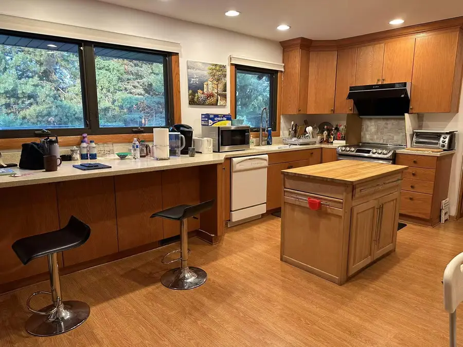 1930 Cotton Tail Ln, Brookfield, WI 53045 - Image #3