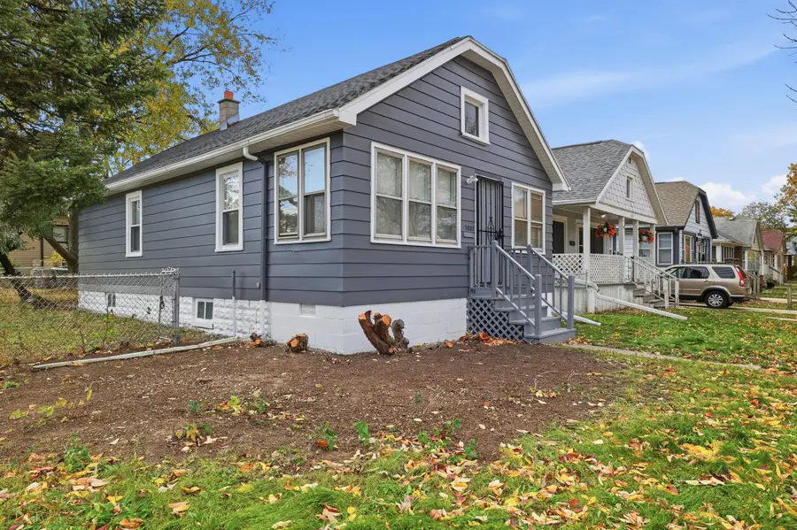 5807 W Park Hill Ave, Milwaukee, WI 53213 - Image #2