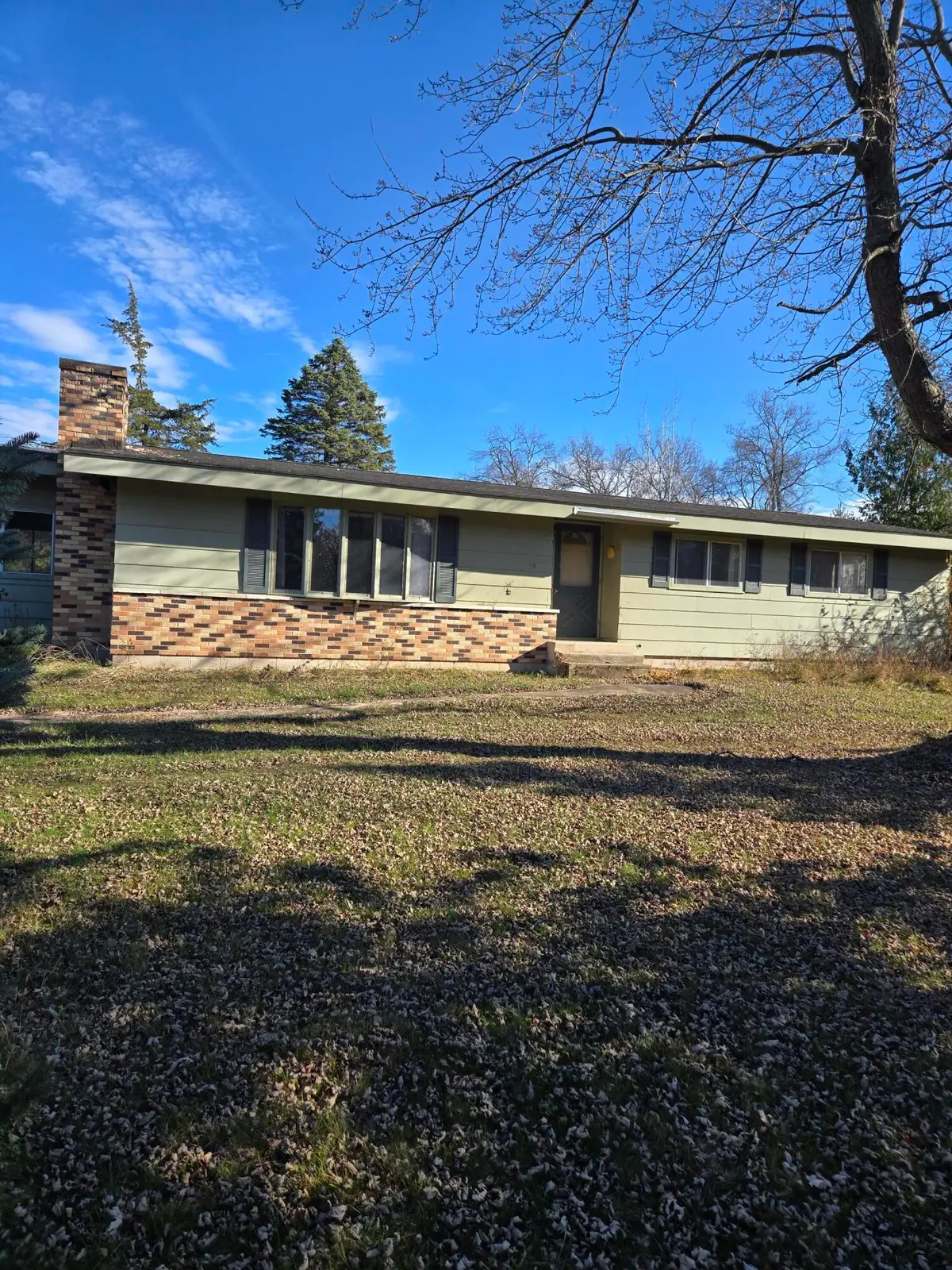 N11612 10th Ave, Necedah, WI 54646 - Image #1