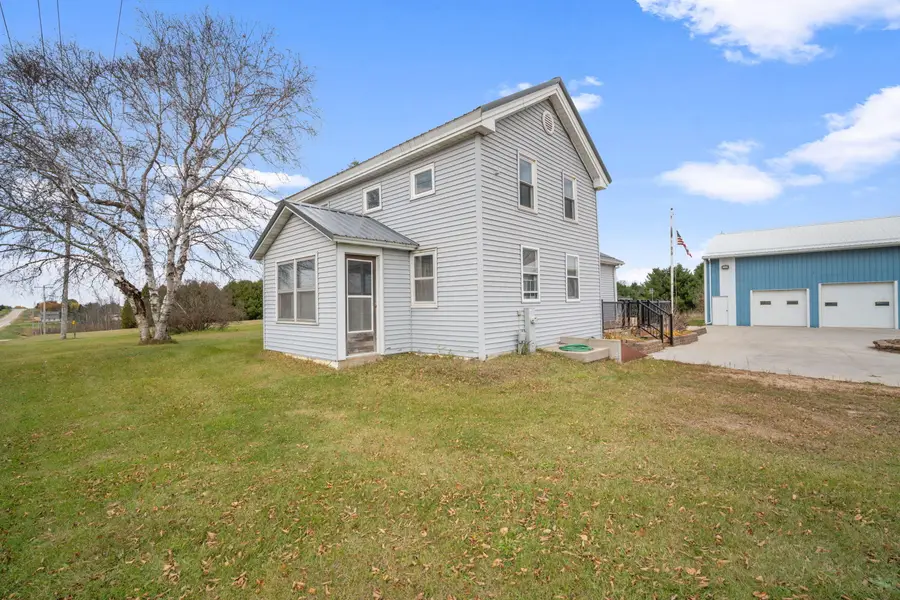 4932 Cty Hwy H, Wayne, WI 53040 - Image #2