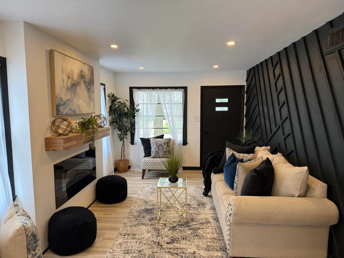 456 S 74th St, Milwaukee, WI 53214 - Image #1