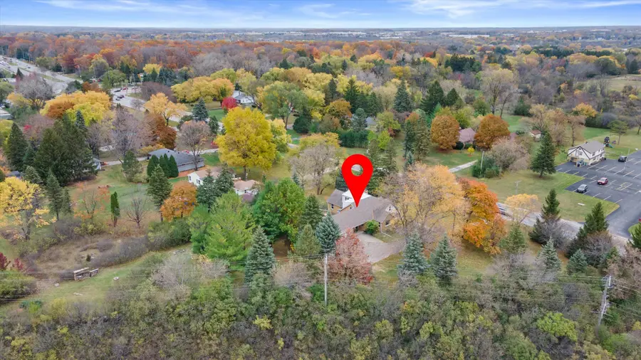 7043 N 107th St, Milwaukee, WI 53224 - Image #3