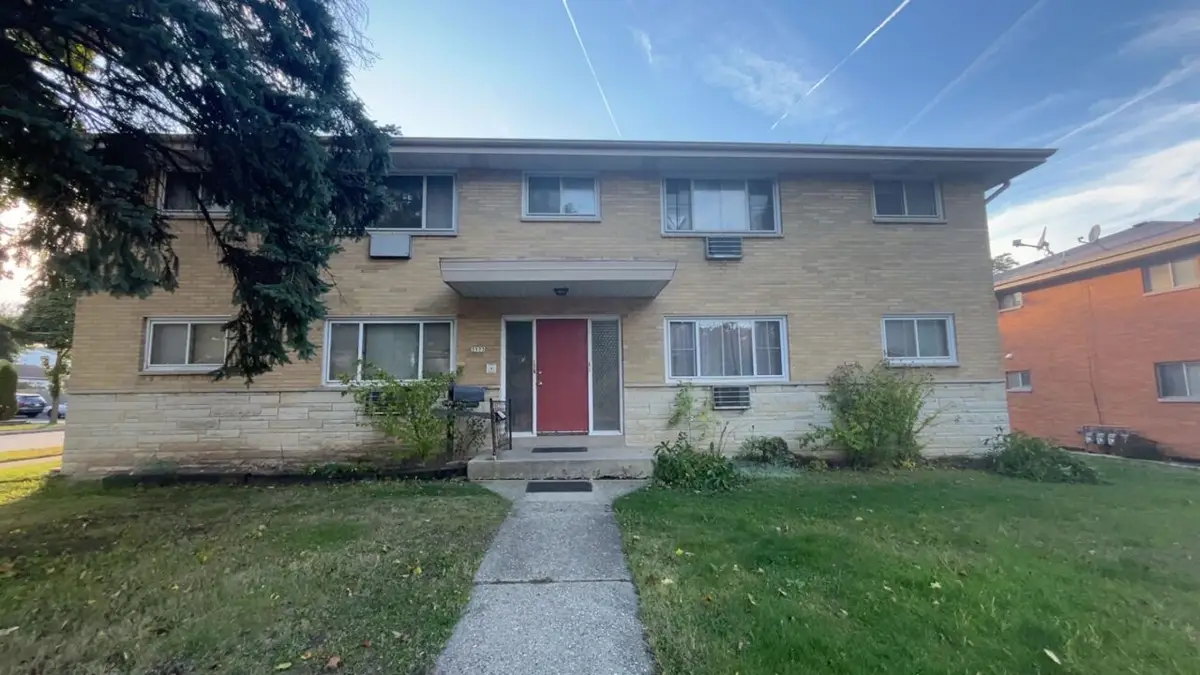 3573 S 76th St, Milwaukee, WI 53220 - Image #1