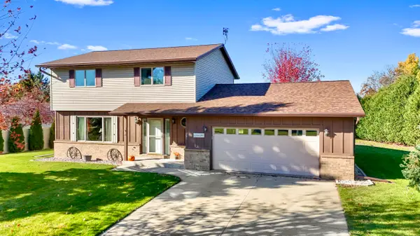 441 Sandy Ln, Hustisford, WI 53034