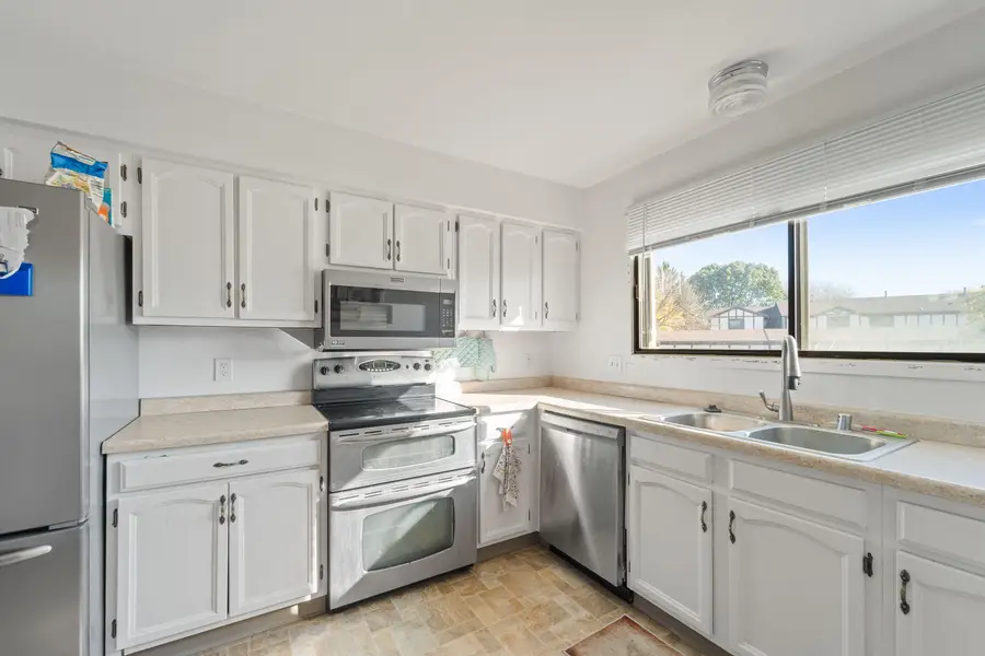 5742 Cambridge Cir, Mount Pleasant, WI 53406 - Image #2