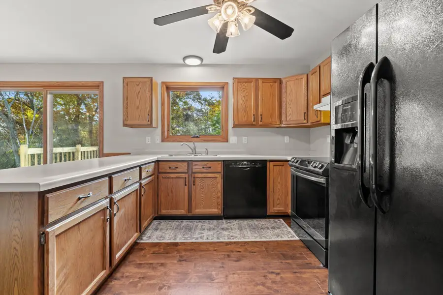 31037 Grand Dr, Waterford, WI 53185 - Image #3