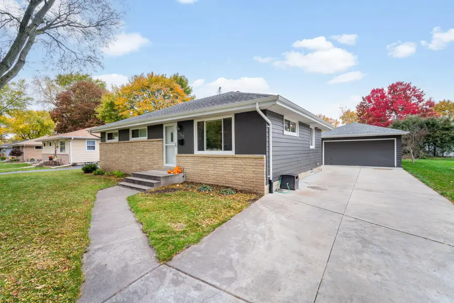 1540 Pine St, Waukesha, WI 53188 - Image #2