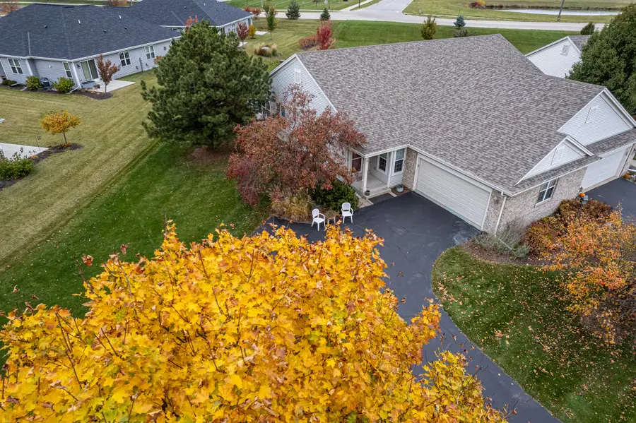 1224 Steeplechase Dr, Watertown, WI 53094 - Image #2