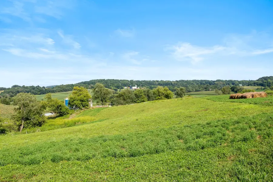 W10864 Santas Loop, Wonewoc, WI 53968 - Image #3