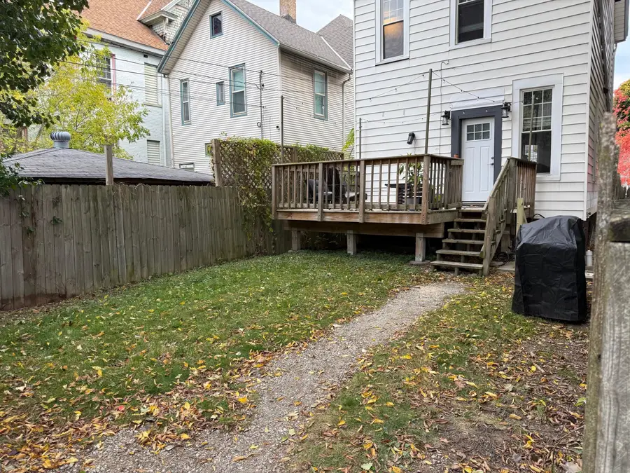 1507 N Cass St, Milwaukee, WI 53202 - Image #3