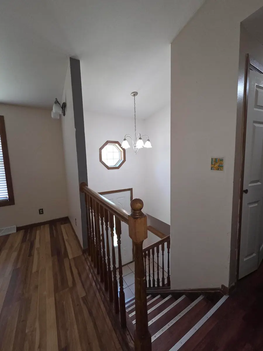 6407 N 106th St, Milwaukee, WI 53224 - Image #3