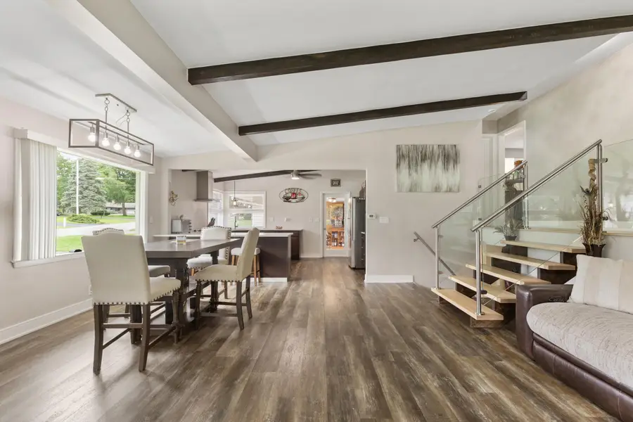 11310 Haleco Ln, Hales Corners, WI 53130 - Image #3