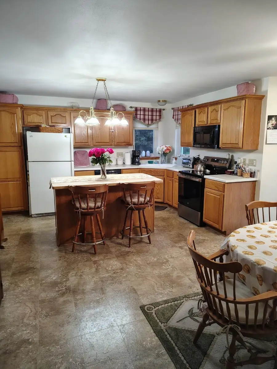 6457 Norfolk Ln, Mount Pleasant, WI 53406 - Image #3