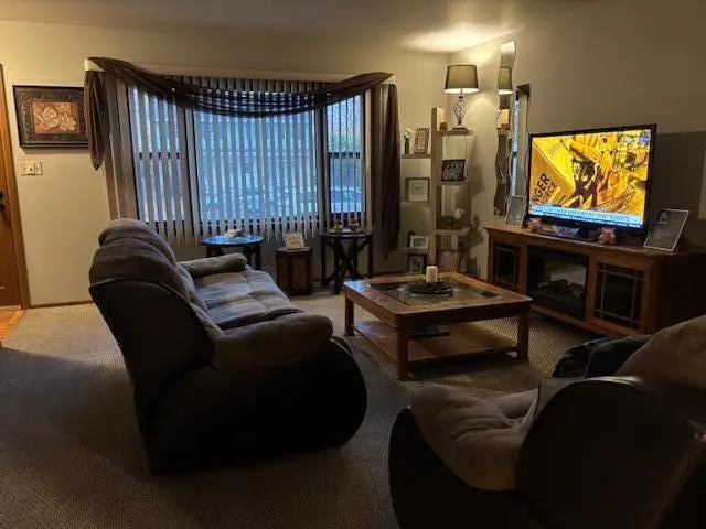 6021 N 109th St, Milwaukee, WI 53225 - Image #3