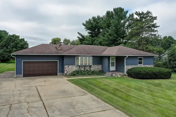 525 South St, Watertown, WI 53094