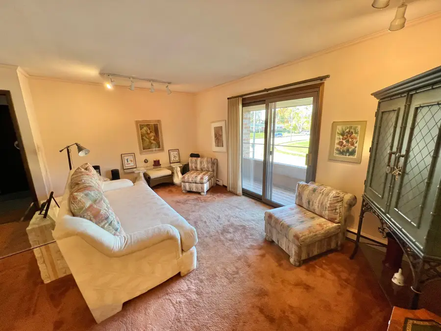 3619 St Andrews Ct, Racine, WI 53405 - Image #2