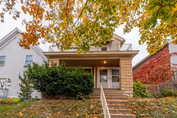 1006-1008 S 34th St, Milwaukee, WI 53215