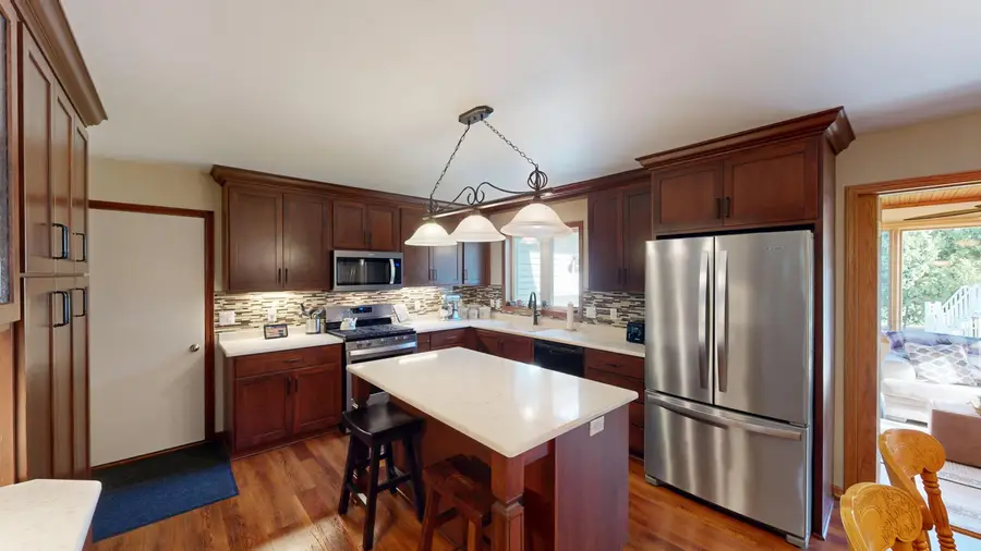 736 Lucas Ln, Jefferson, WI 53549 - Image #3