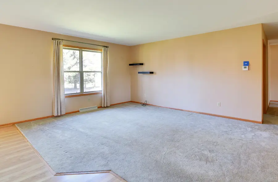 1004 Lous Way, Slinger, WI 53086 - Image #3