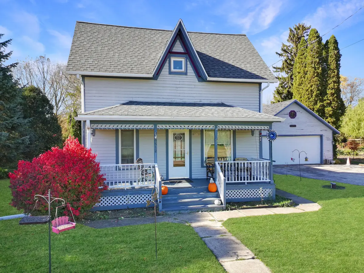 8512 Caldwell Rd, Waterford Town, WI 53149 - Image #1