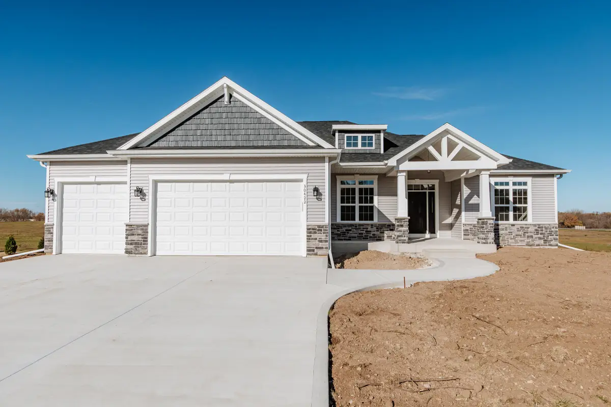 30422 Jeffrey Dr, Burlington, WI 53105 - Image #1