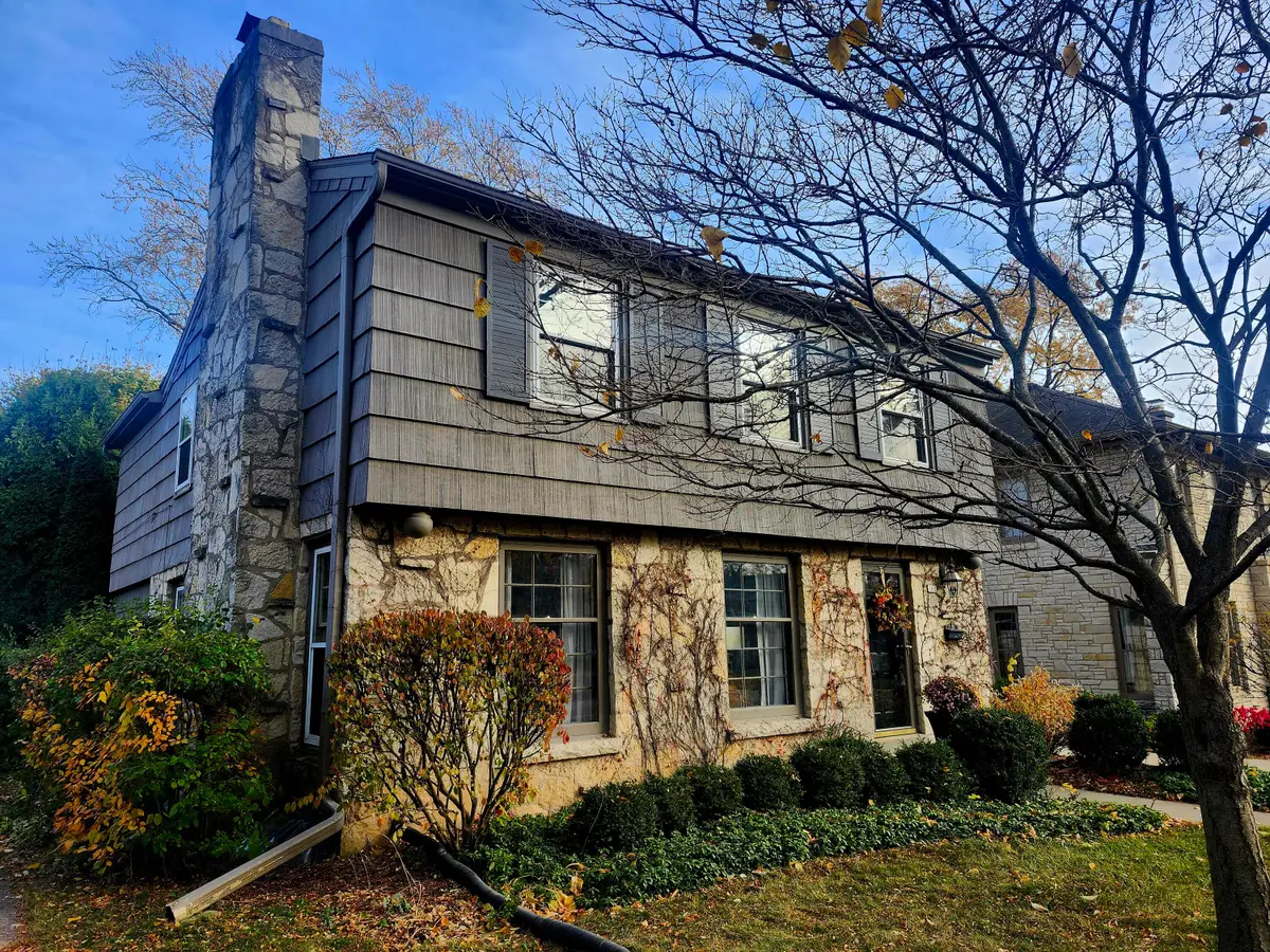 162 N 86th St, Wauwatosa, WI 53226 - Image #1