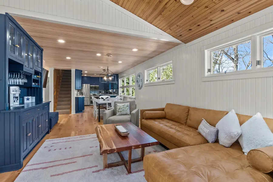 N1821 Oakland Rd, Linn, WI 53147 - Image #3