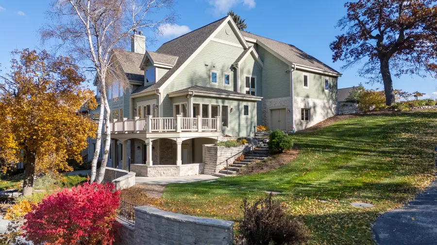 5337 Quaas Dr, West Bend, WI 53095 - Image #2