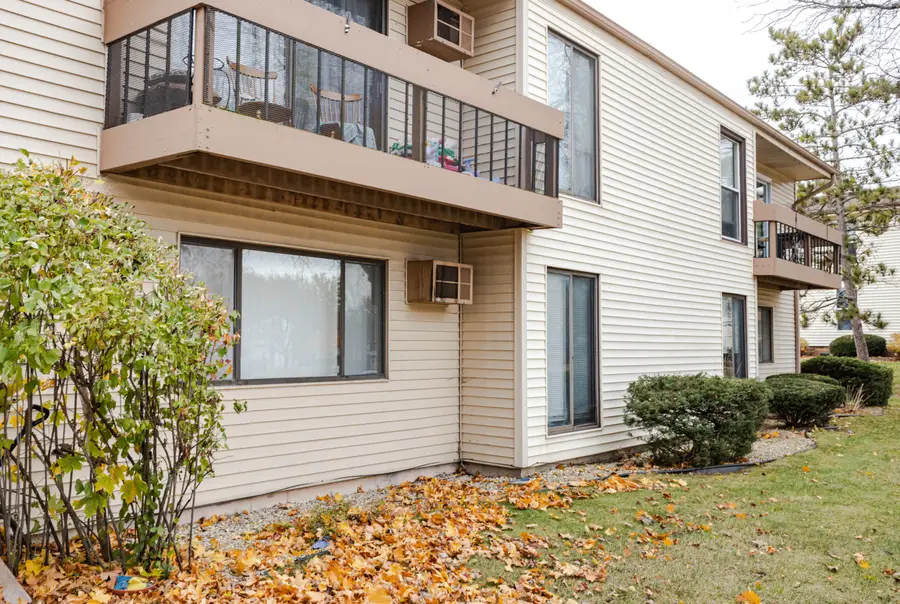 1891 Haymarket Rd, Waukesha, WI 53189 - Image #2