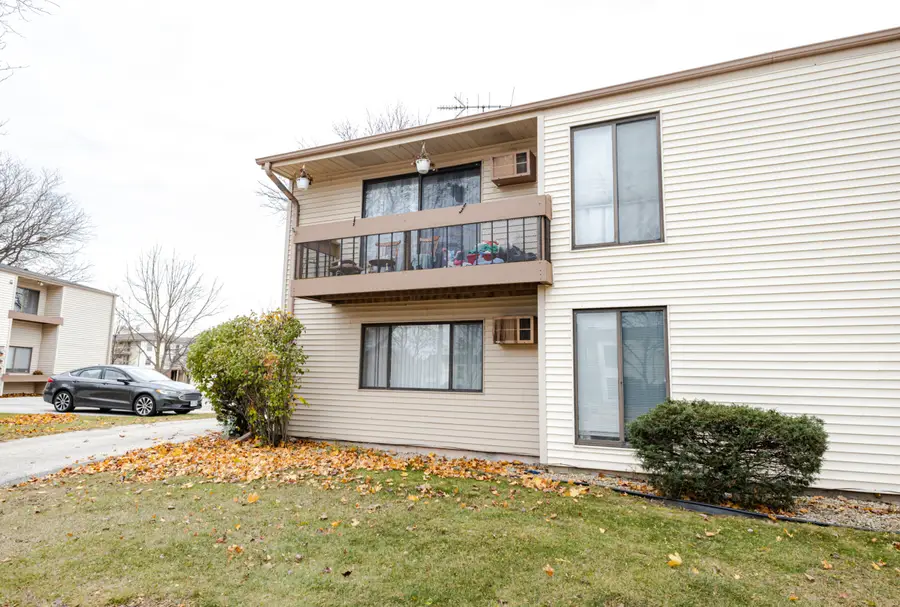 1891 Haymarket Rd, Waukesha, WI 53189 - Image #3