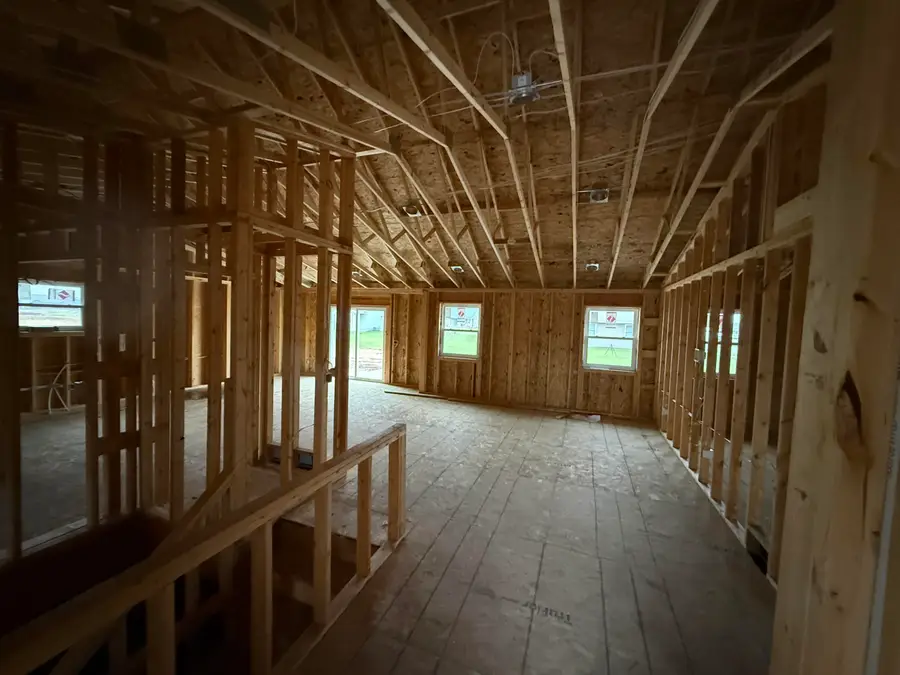 1938 Arches Dr, Holmen, WI 54636 - Image #2