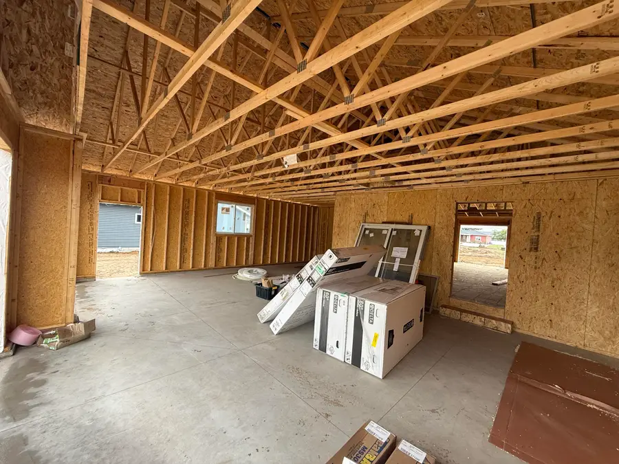 1838 Arches Dr, Holmen, WI 54636 - Image #2