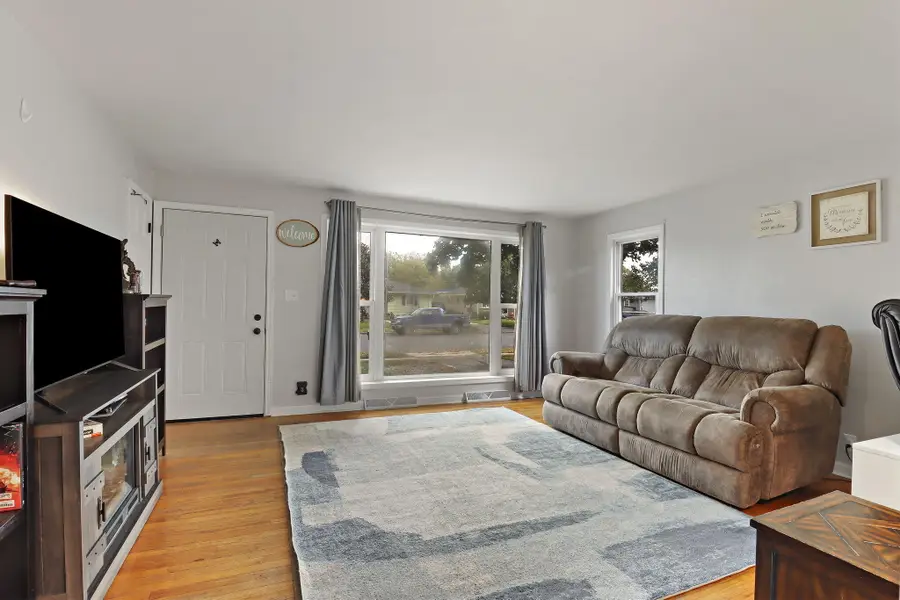 728 Vine St, Union Grove, WI 53182 - Image #2