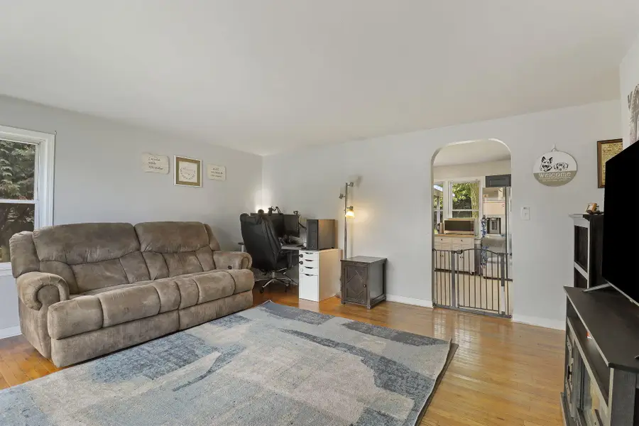 728 Vine St, Union Grove, WI 53182 - Image #3